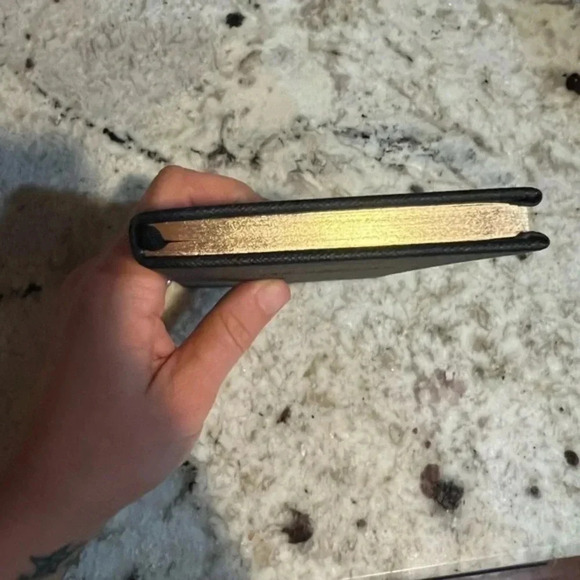 ❇️Marc Jacobs Mini Notebook 2 for $22❇️ - Picture 3 of 3